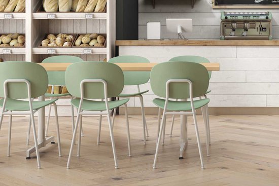 Bryn Chairs with Nosh Tables