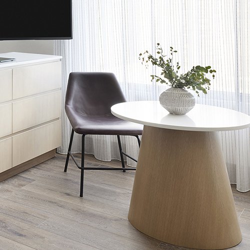 klem_eddyhotel_table_001b